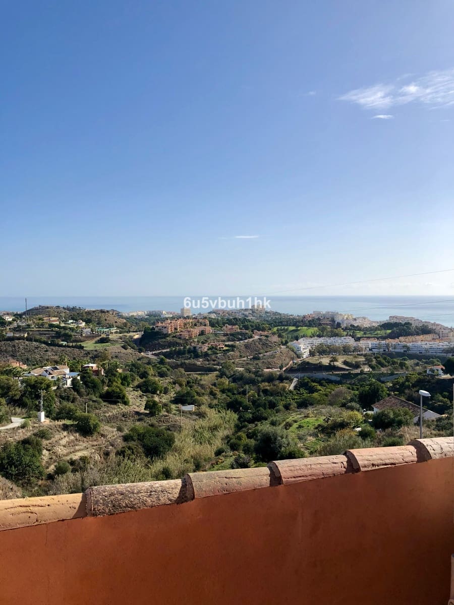 3 quarto Moradia para venda em Benalmadena com piscina - 795 000 € (Ref: 9480303)