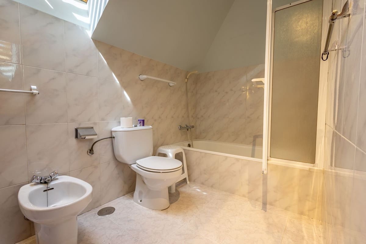 4 bedroom Villa for sale in Alhaurin el Grande with pool garage - € 795,000 (Ref: 9480305)