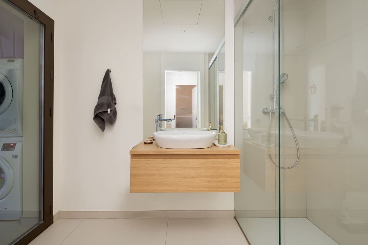 3 soverom Leilighet til salgs i Fuengirola med svømmebasseng garasje - € 799 000 (Ref: 9480311)