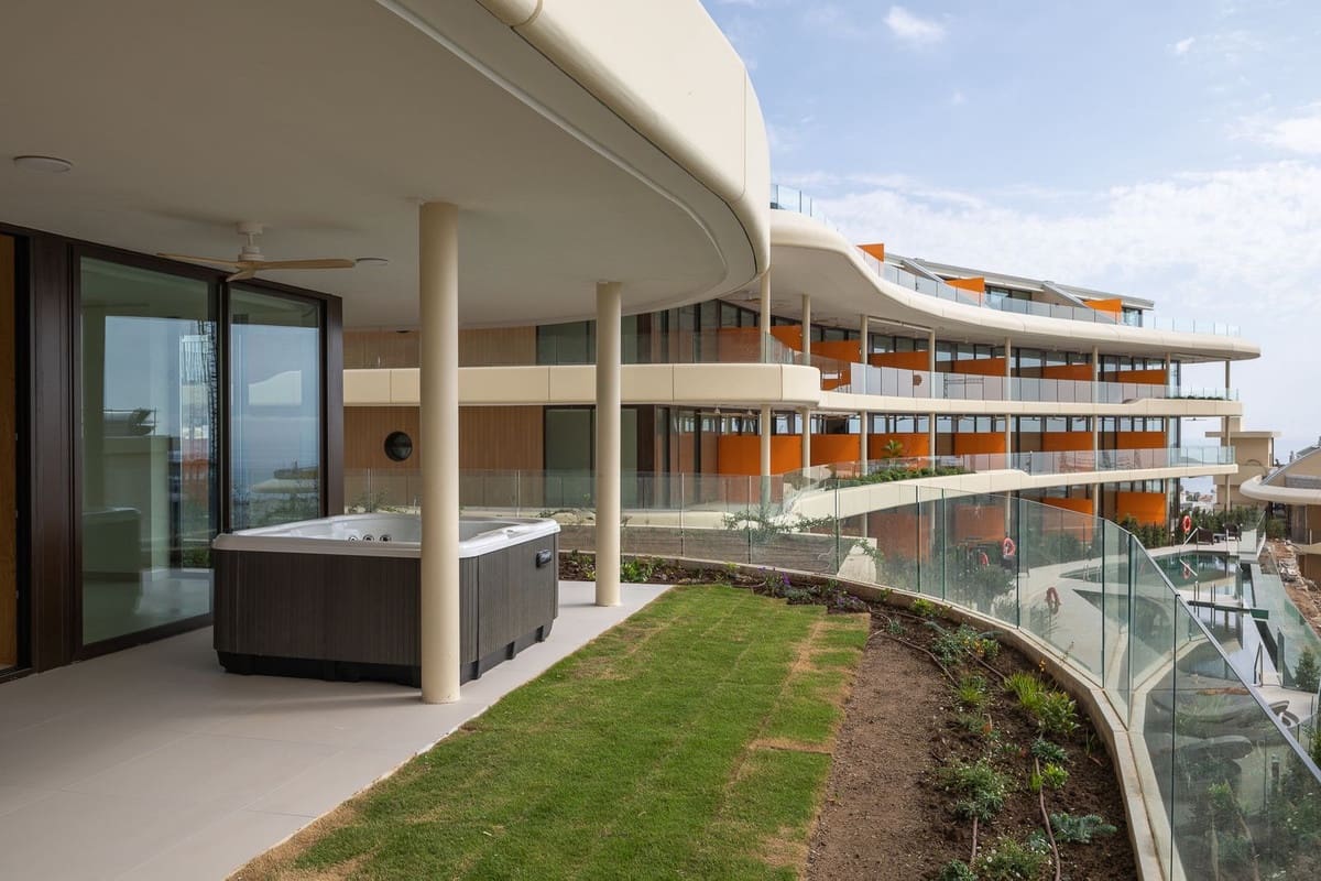 3 soverom Leilighet til salgs i Fuengirola med svømmebasseng garasje - € 799 000 (Ref: 9480311)