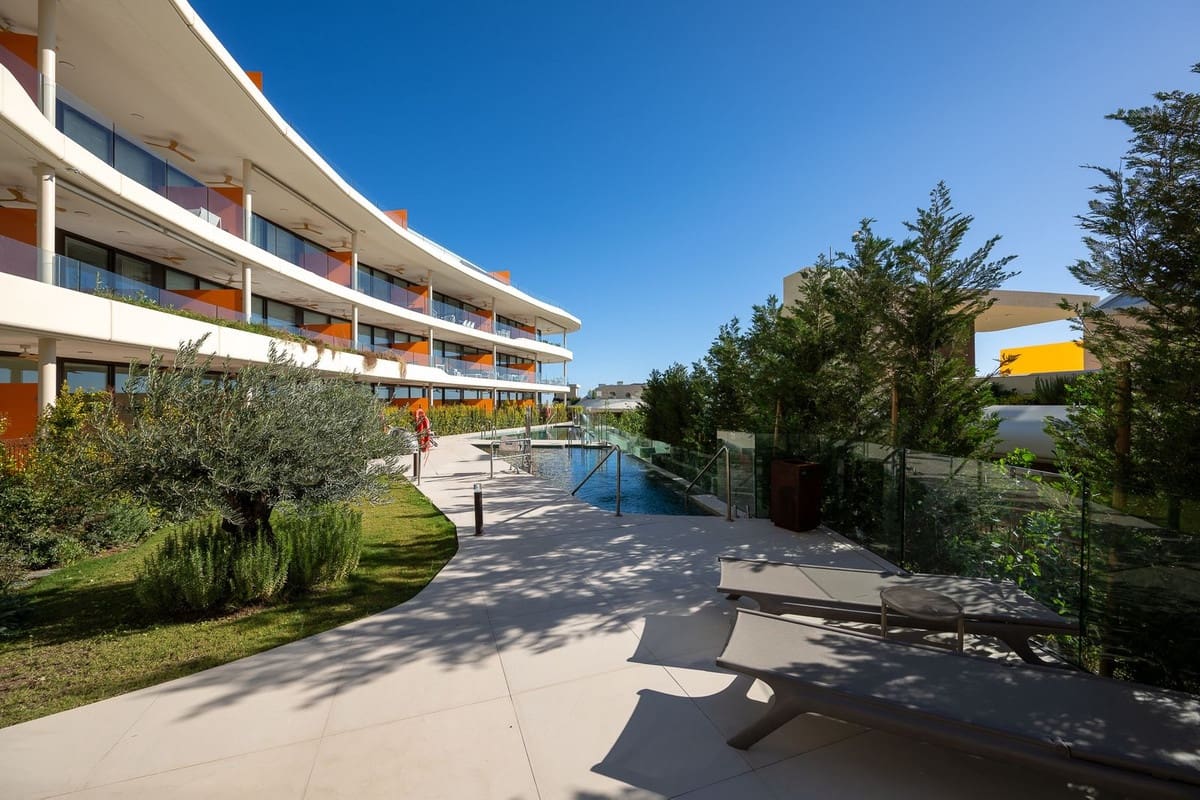 3 soverom Leilighet til salgs i Fuengirola med svømmebasseng garasje - € 799 000 (Ref: 9480311)