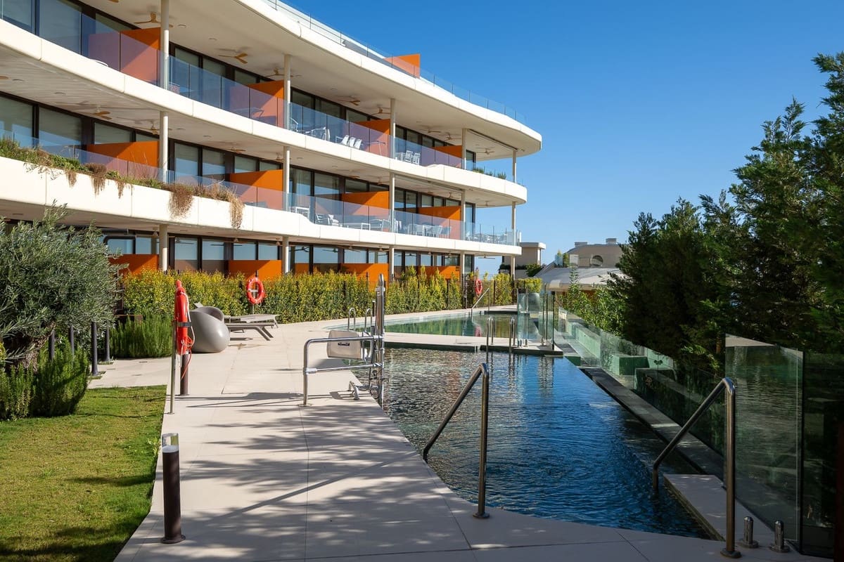 3 soverom Leilighet til salgs i Fuengirola med svømmebasseng garasje - € 799 000 (Ref: 9480311)