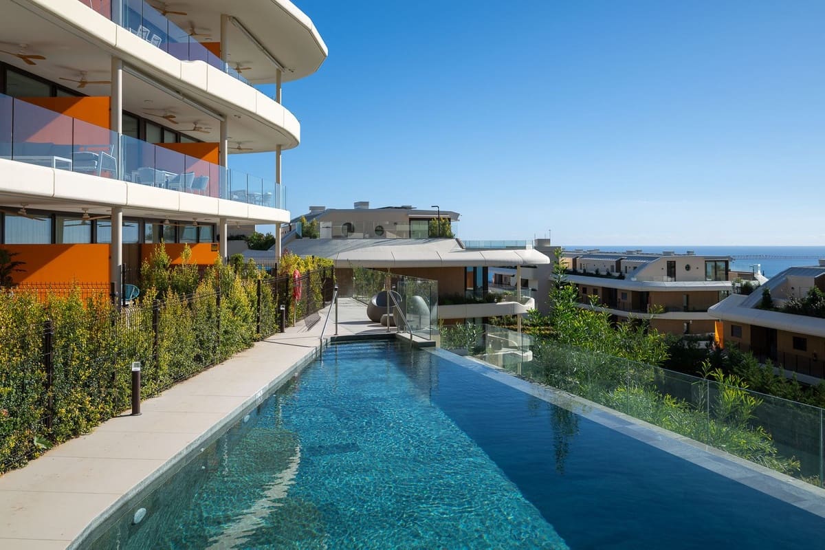 3 soverom Leilighet til salgs i Fuengirola med svømmebasseng garasje - € 799 000 (Ref: 9480311)