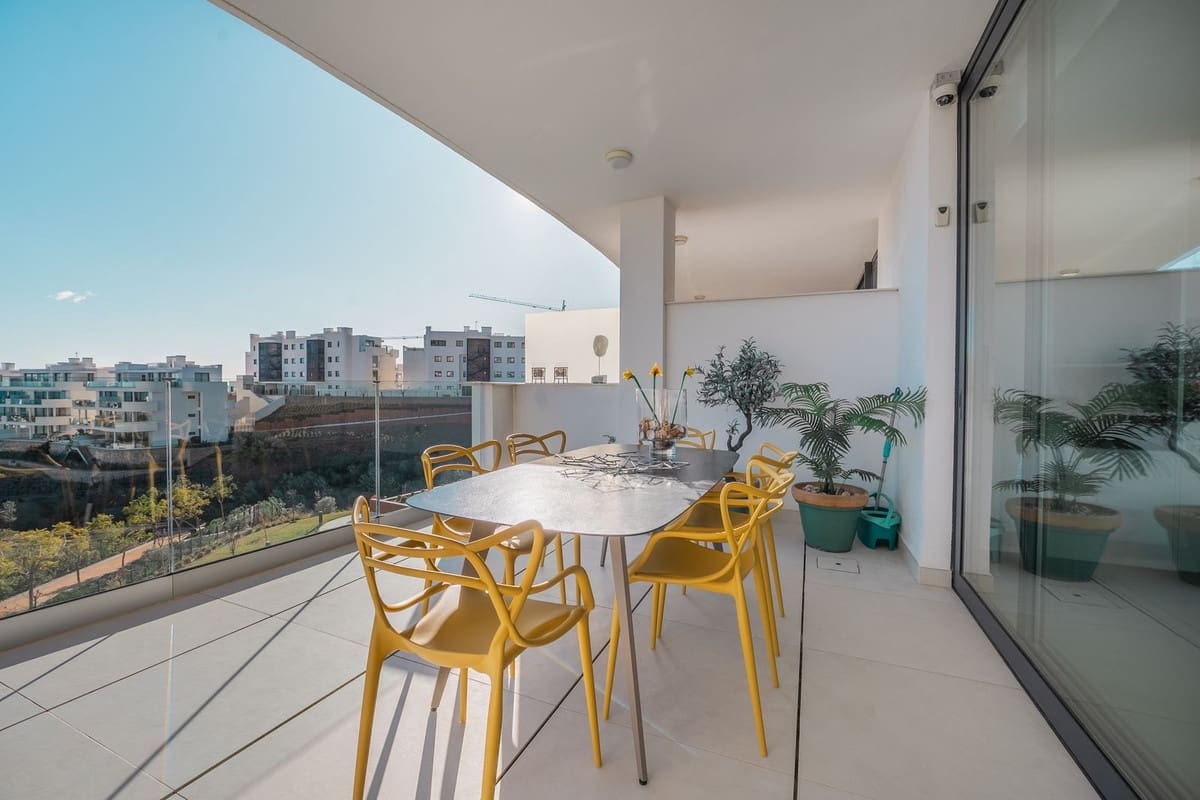 3 slaapkamer Appartement te koop in Fuengirola met zwembad - € 799.000 (Ref: 9480312)