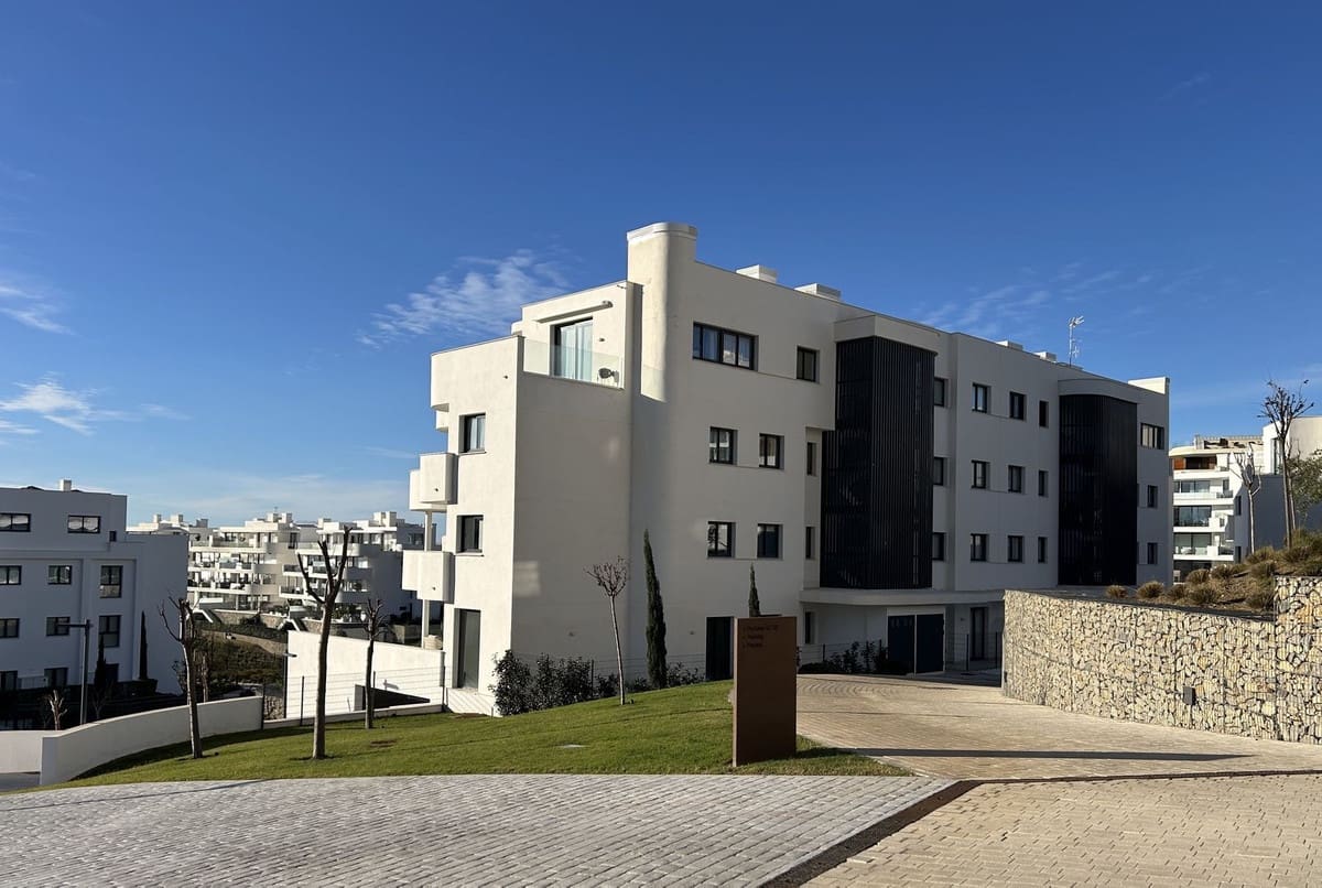 3 slaapkamer Appartement te koop in Fuengirola met zwembad - € 799.000 (Ref: 9480312)