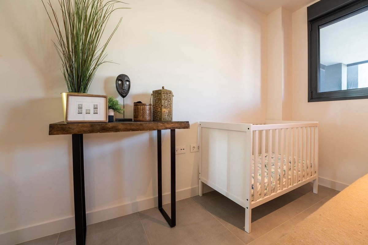 3 soveværelse Lejlighed til salg i Estepona med swimmingpool - € 799.000 (Ref: 9480313)