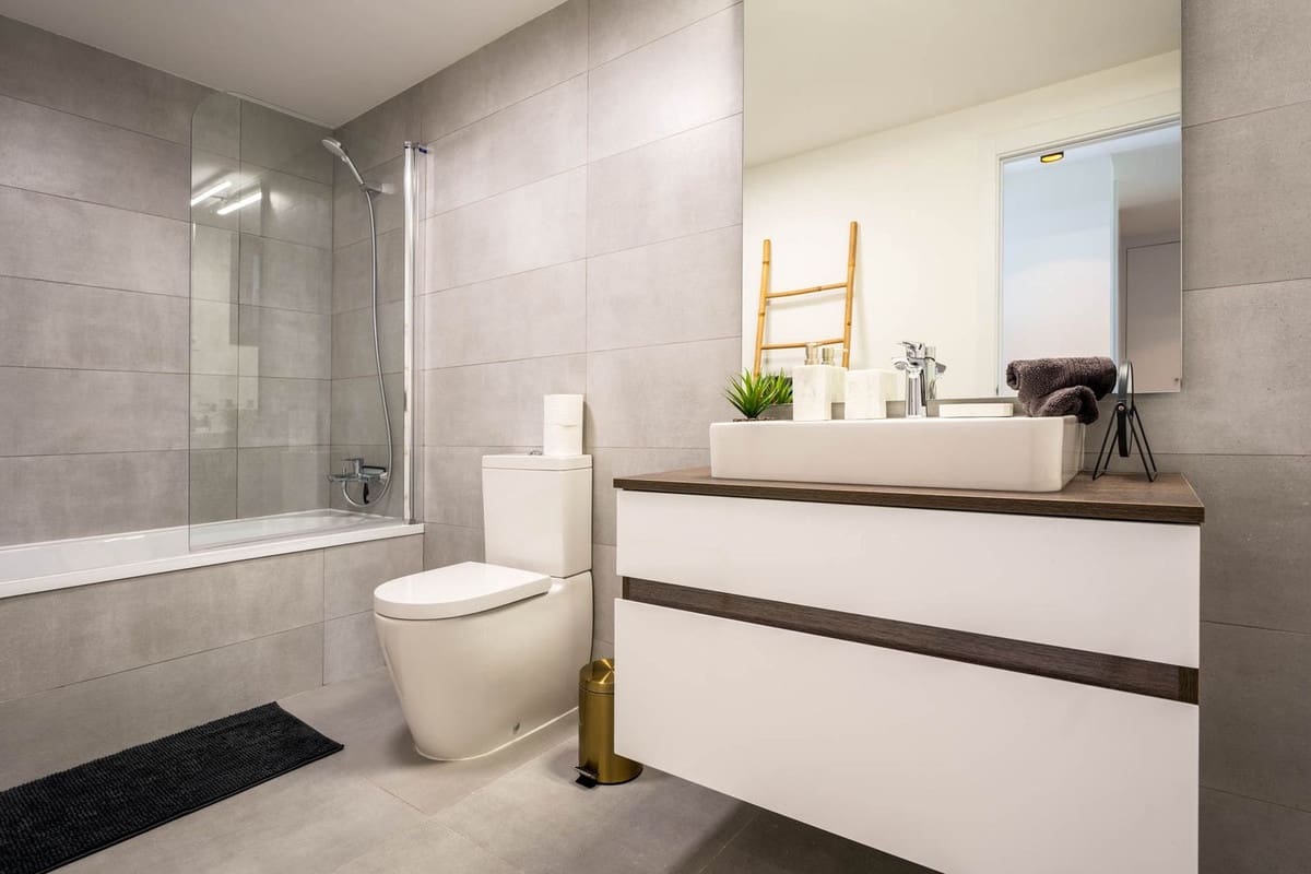 3 soveværelse Lejlighed til salg i Estepona med swimmingpool - € 799.000 (Ref: 9480313)