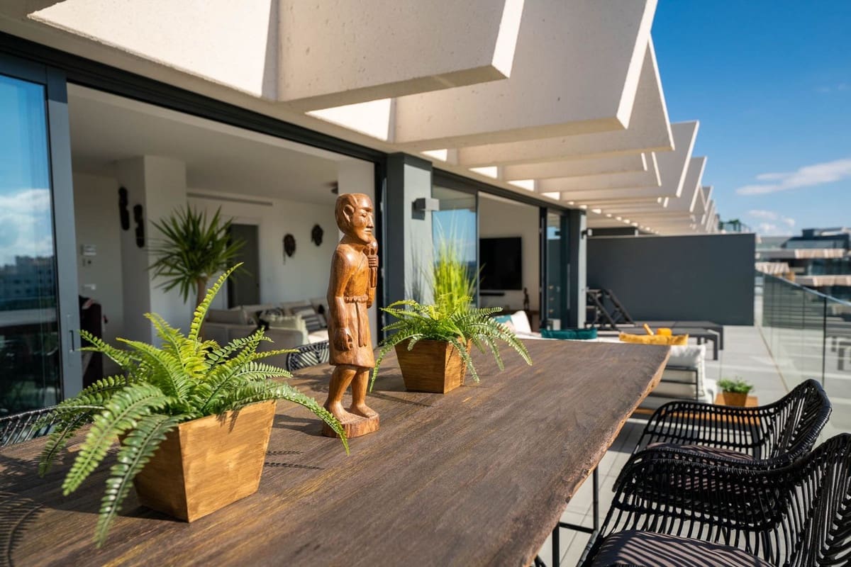 3 soveværelse Lejlighed til salg i Estepona med swimmingpool - € 799.000 (Ref: 9480313)