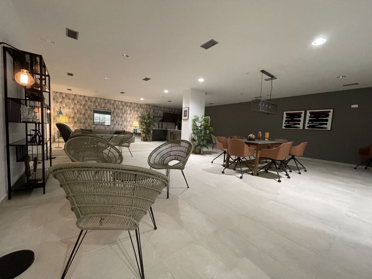 3 soveværelse Lejlighed til salg i Estepona med swimmingpool - € 799.000 (Ref: 9480313)