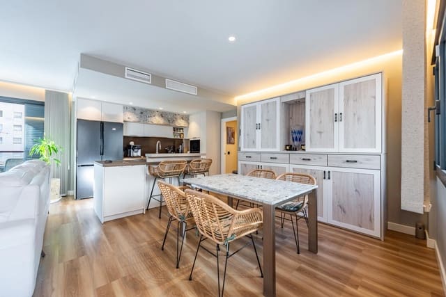 4 quarto Apartamento para venda em Centro, Estepona com piscina garagem - 799 000 € (Ref: 9480316)