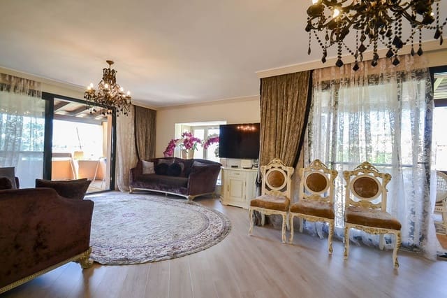 3 makuuhuone Kattohuoneisto myytävänä paikassa Nueva Atalaya, Estepona mukana uima-altaan - 800 000 € (Ref: 9480319)