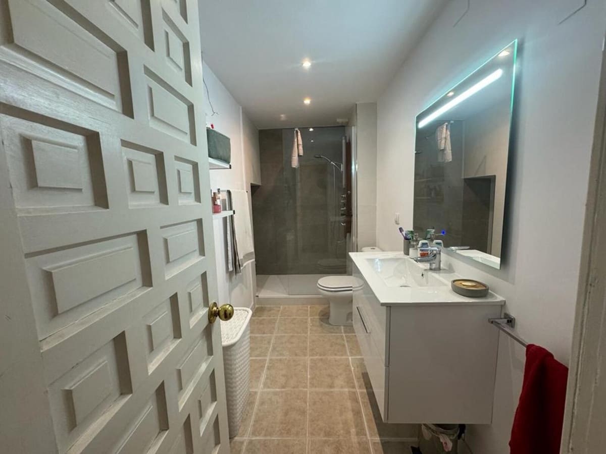 Casa de 4 habitaciones en Nueva Andalucia en venta con piscina - 800.000 € (Ref: 9480320)