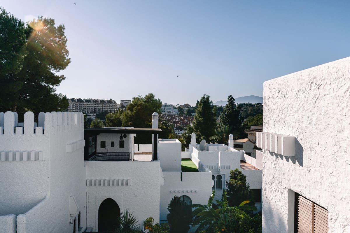 3 soveværelse Penthouse til salg i Nueva Andalucia med swimmingpool - € 825.000 (Ref: 9480328)