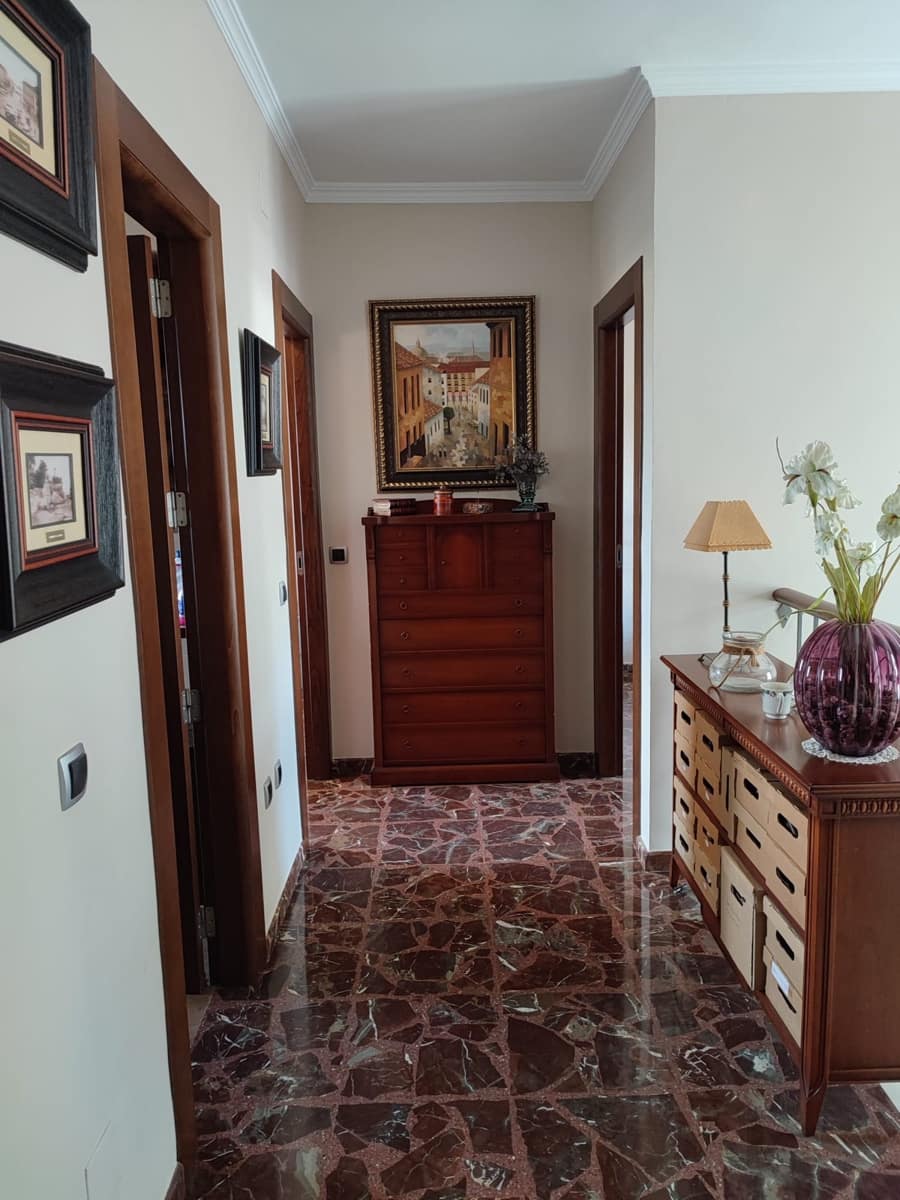 4 bedroom Villa for sale in Alhaurin de la Torre with pool - € 825,000 (Ref: 9480330)