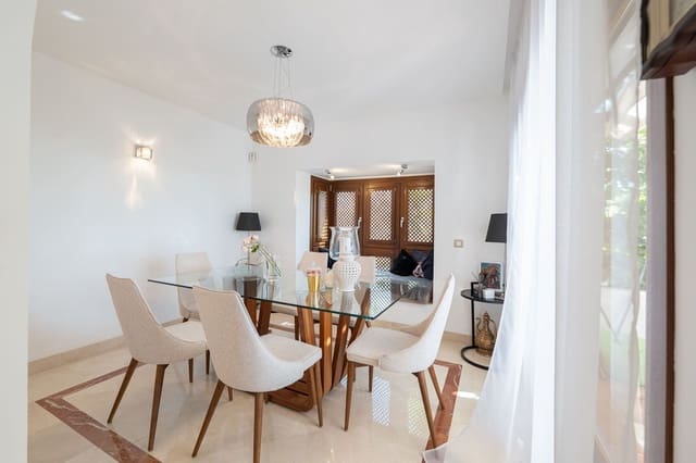 4 bedroom Townhouse for sale in Benahavís pueblo, Benahavís with pool - € 825,000 (Ref: 9480331)