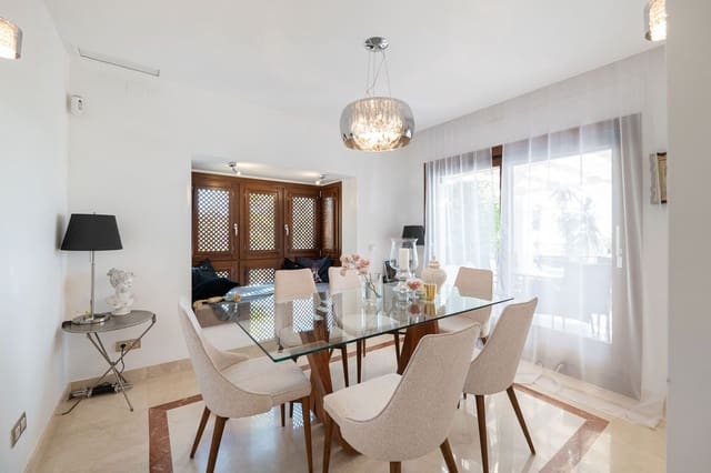 4 bedroom Townhouse for sale in Benahavís pueblo, Benahavís with pool - € 825,000 (Ref: 9480331)