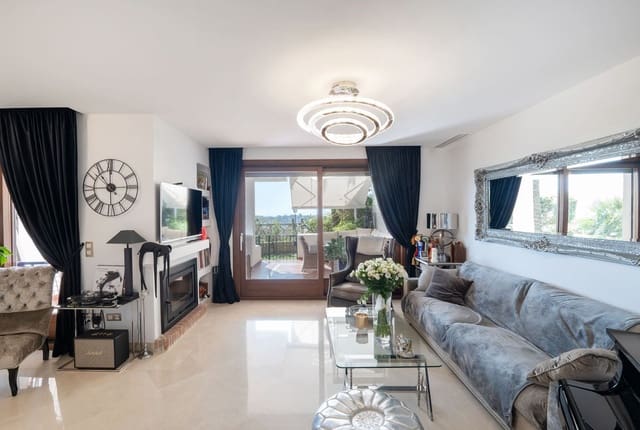 4 bedroom Townhouse for sale in Benahavís pueblo, Benahavís with pool - € 825,000 (Ref: 9480331)