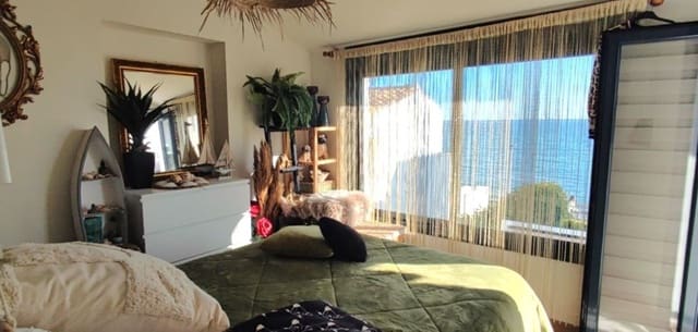 3 soveværelse Semi-Rækkehus til salg i Centro, Estepona - € 836.000 (Ref: 9480339)