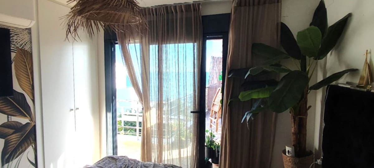 3 soveværelse Semi-Rækkehus til salg i Estepona - € 836.000 (Ref: 9480339)