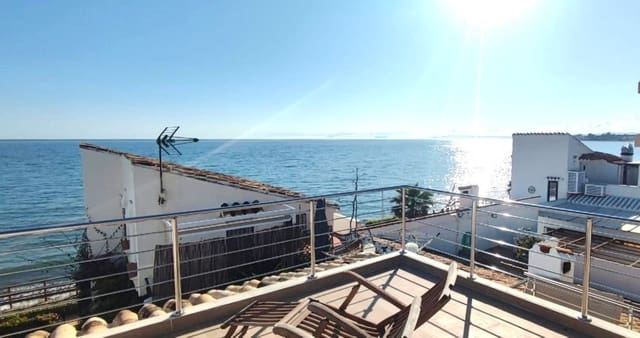 3 soveværelse Semi-Rækkehus til salg i Centro, Estepona - € 836.000 (Ref: 9480339)