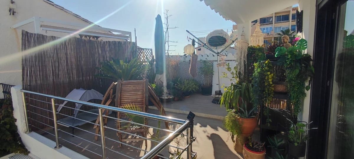 3 soveværelse Semi-Rækkehus til salg i Estepona - € 836.000 (Ref: 9480339)