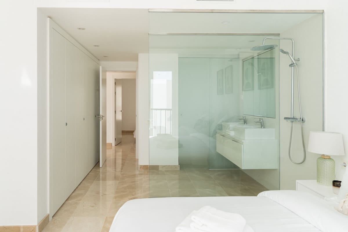 2 soveværelse Penthouse til salg i Benahavis med swimmingpool - € 839.000 (Ref: 9480342)