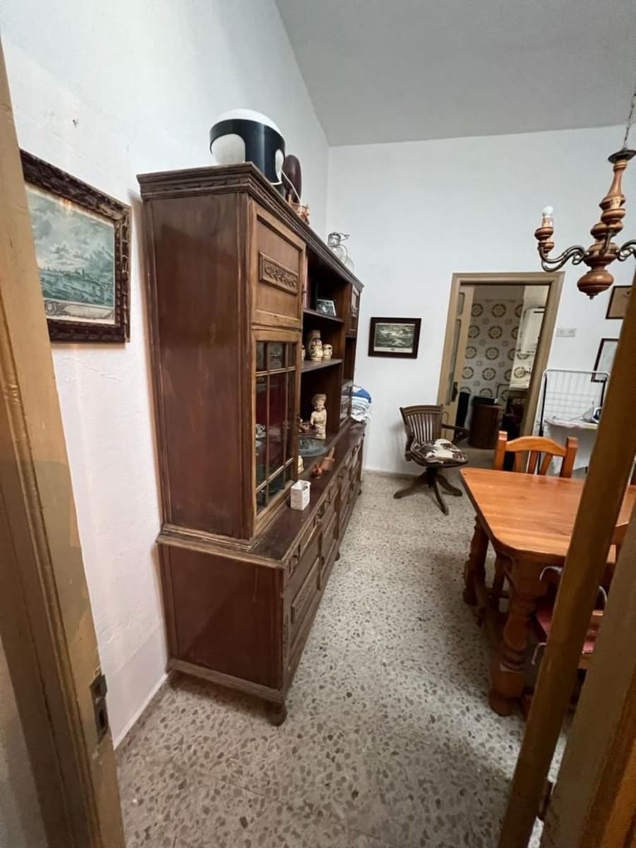 12 soveværelse Semi-Rækkehus til salg i Estepona - € 840.000 (Ref: 9480344)