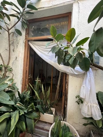 12 soveværelse Semi-Rækkehus til salg i Centro, Estepona - € 840.000 (Ref: 9480344)