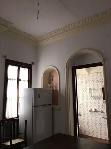 Casa de 8 habitaciones en Centro, Estepona en venta - 840.000 € (Ref: 9480345)