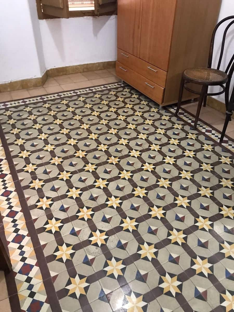 Casa de 8 habitaciones en Estepona en venta - 840.000 € (Ref: 9480345)