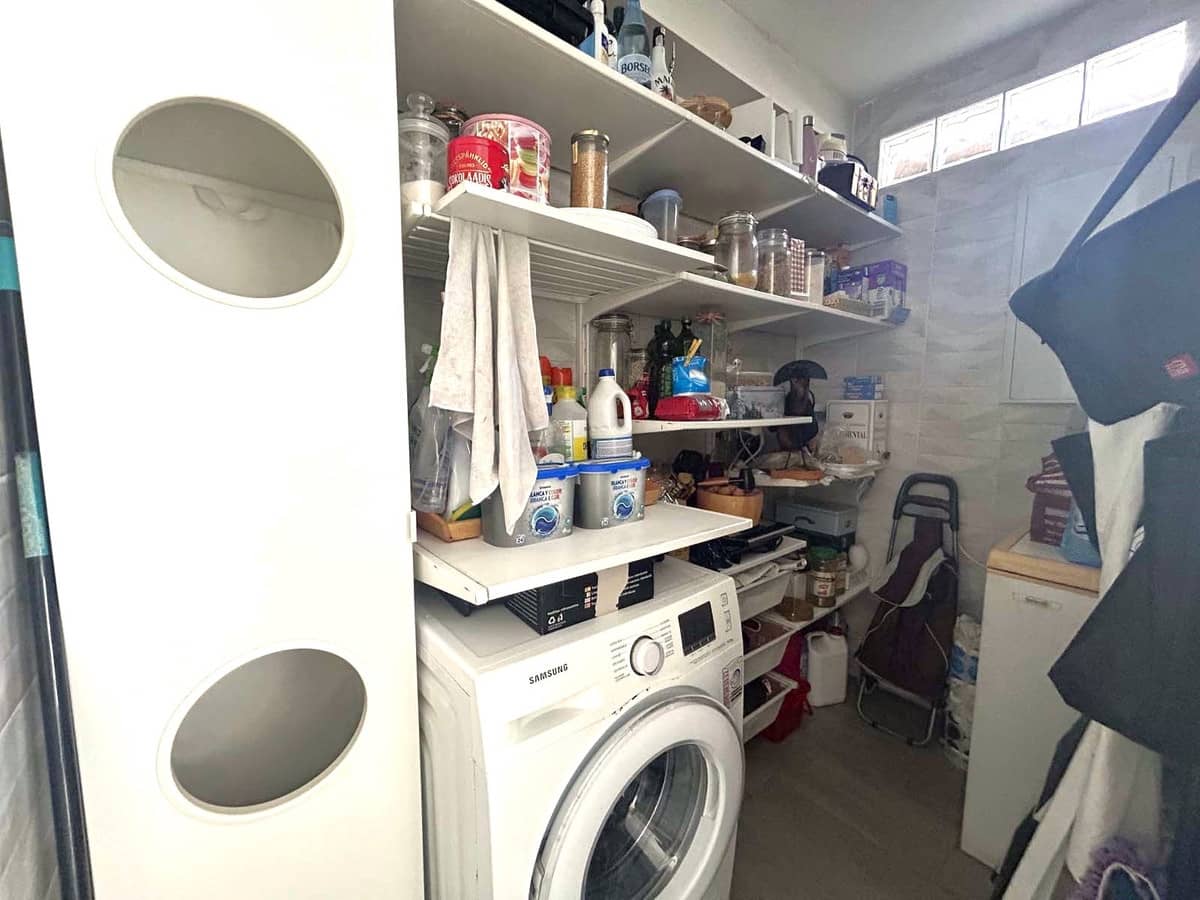 4 bedroom Villa for sale in Calahonda with pool - € 850,000 (Ref: 9480360)