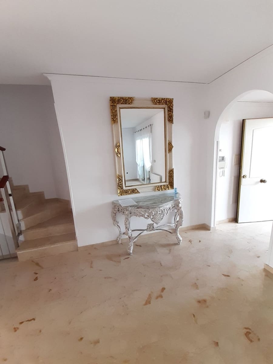 3 bedroom Townhouse for sale in Costabella with pool - € 790,000 (Ref: 9480365)