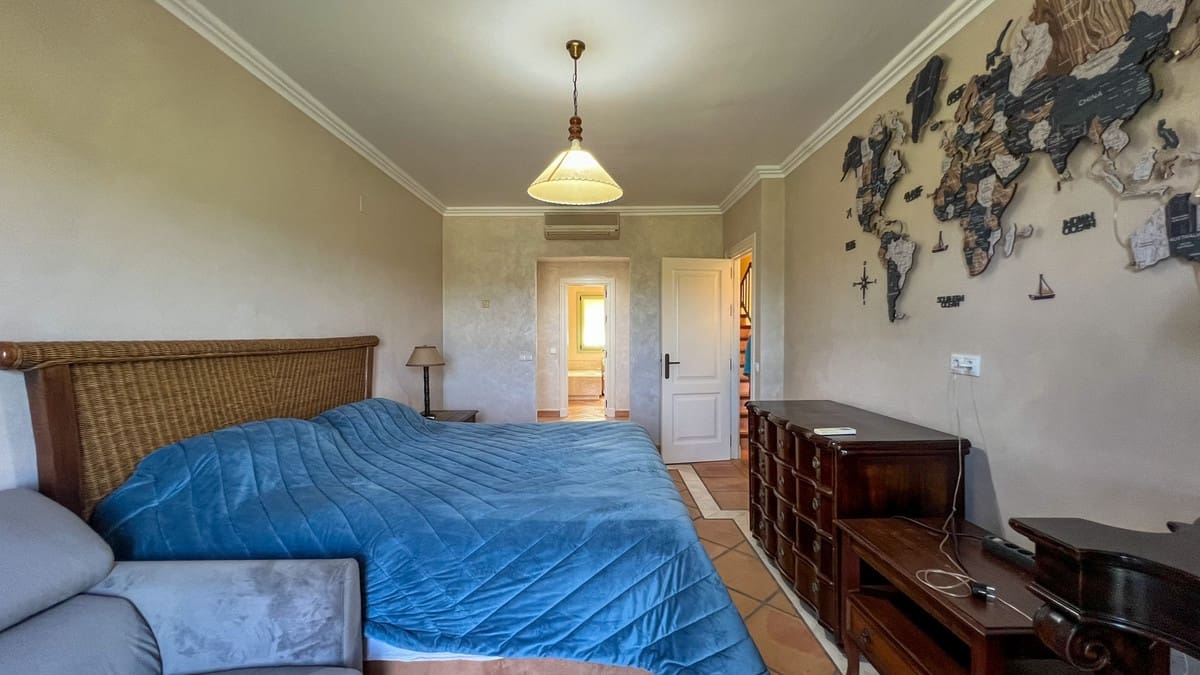 3 makuuhuone Omakotitalo myytävänä paikassa Sotogrande - 850 000 € (Ref: 9480366)