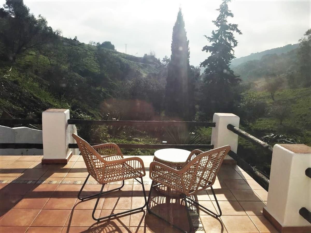 4 bedroom Finca/Country House for sale in Casares with pool - € 850,000 (Ref: 9480367)