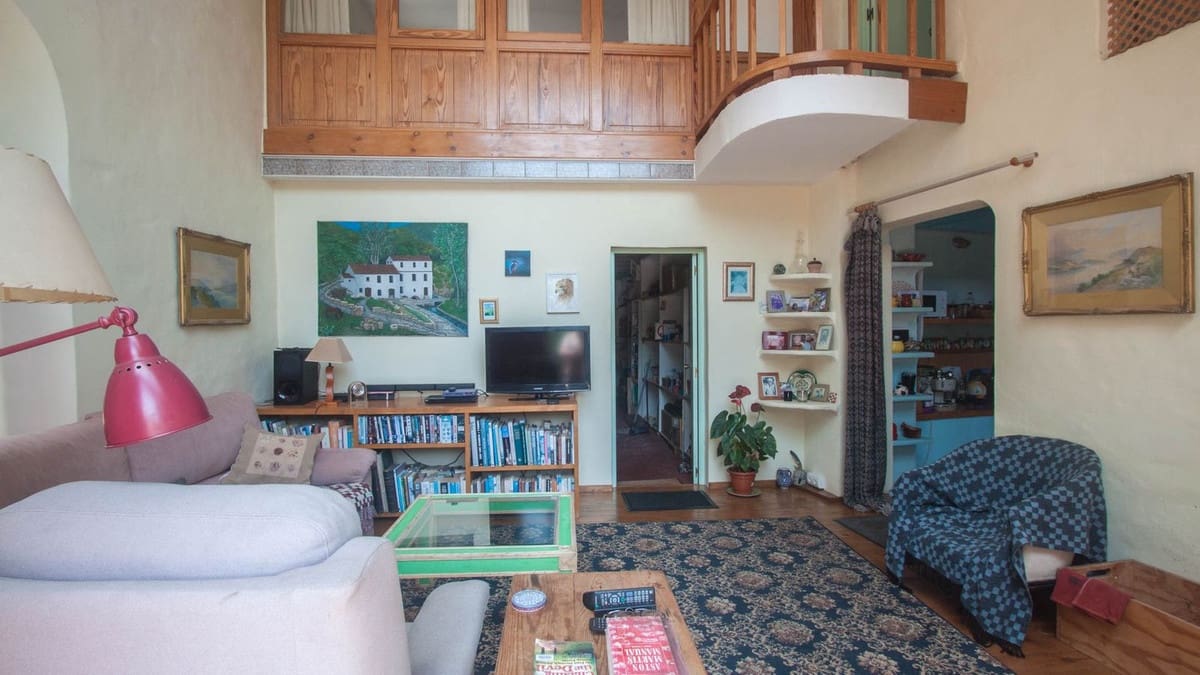 6 soveværelse Finca/Landehus til salg i Gaucin med swimmingpool - € 850.000 (Ref: 9480368)