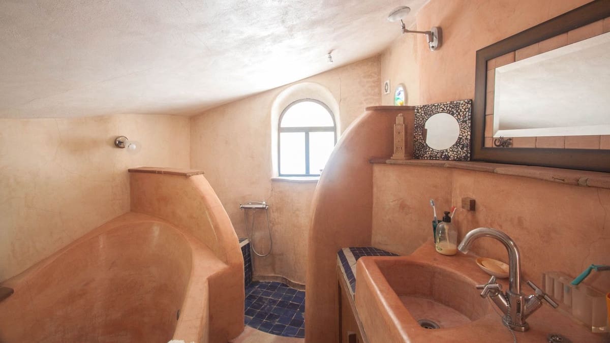 6 soveværelse Finca/Landehus til salg i Gaucin med swimmingpool - € 850.000 (Ref: 9480368)