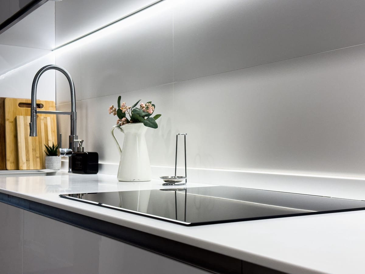 3 bedroom Apartment for sale in Estepona with pool - € 860,000 (Ref: 9480372)