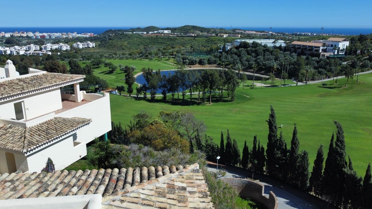 3 bedroom Penthouse for sale in Mijas with pool garage - € 875,000 (Ref: 9480380)