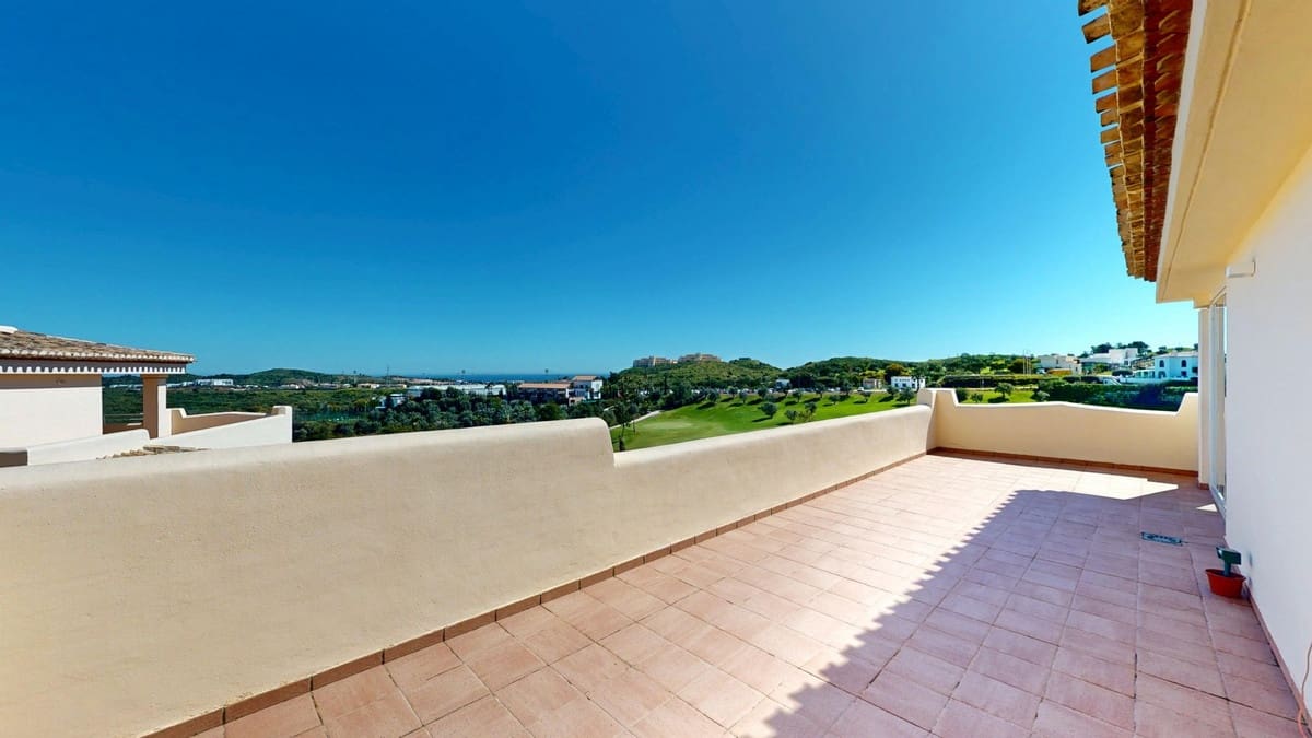 3 bedroom Penthouse for sale in Mijas with pool garage - € 875,000 (Ref: 9480380)