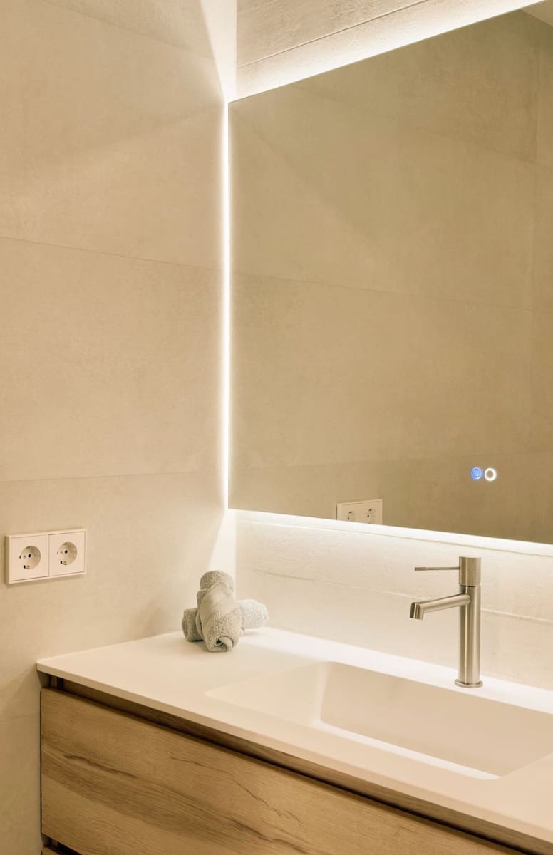 3 bedroom Townhouse for sale in La Quinta with pool - € 875,000 (Ref: 9480382)