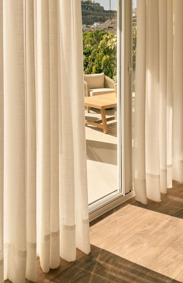 3 bedroom Townhouse for sale in La Quinta with pool - € 875,000 (Ref: 9480382)