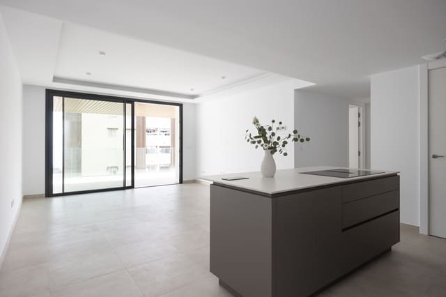 2 slaapkamer Appartement te koop in Centro ciudad, Fuengirola met zwembad - € 880.000 (Ref: 9480386)