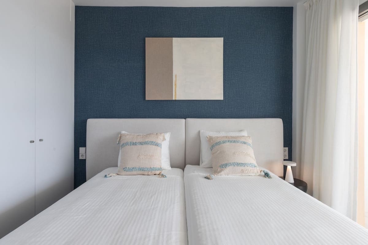 3 bedroom Townhouse for sale in Mijas Costa with pool - € 880,000 (Ref: 9480388)