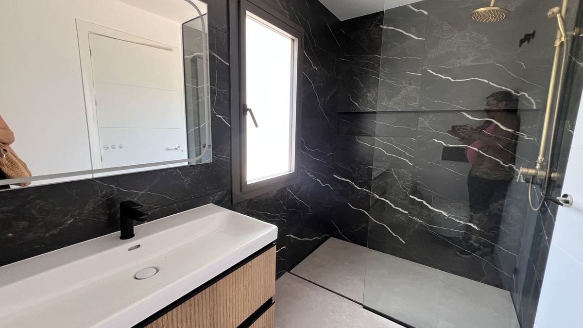 2 soveværelse Penthouse til salg i Nueva Andalucia med swimmingpool garage - € 890.000 (Ref: 9480392)