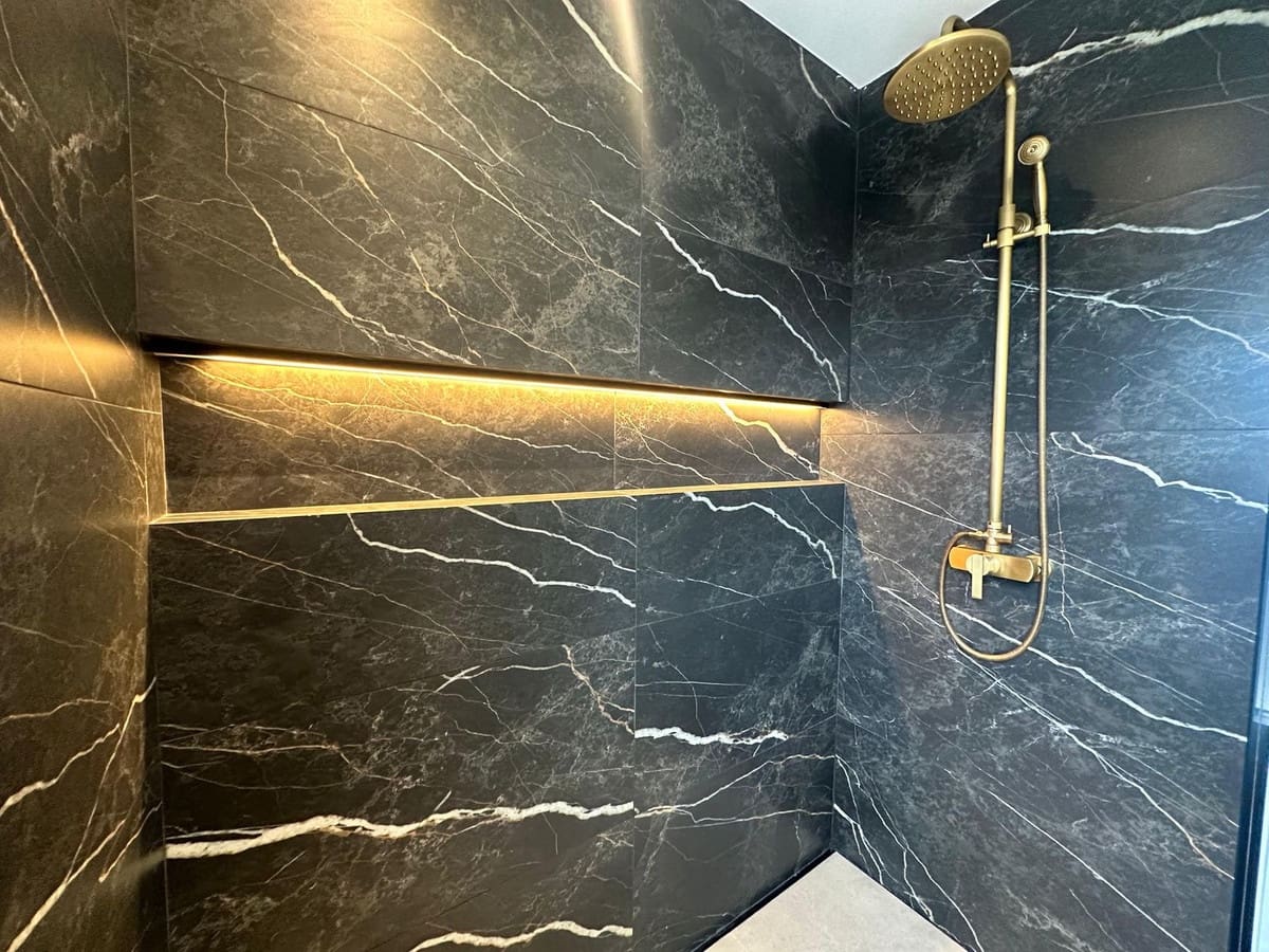 2 soveværelse Penthouse til salg i Nueva Andalucia med swimmingpool garage - € 890.000 (Ref: 9480392)