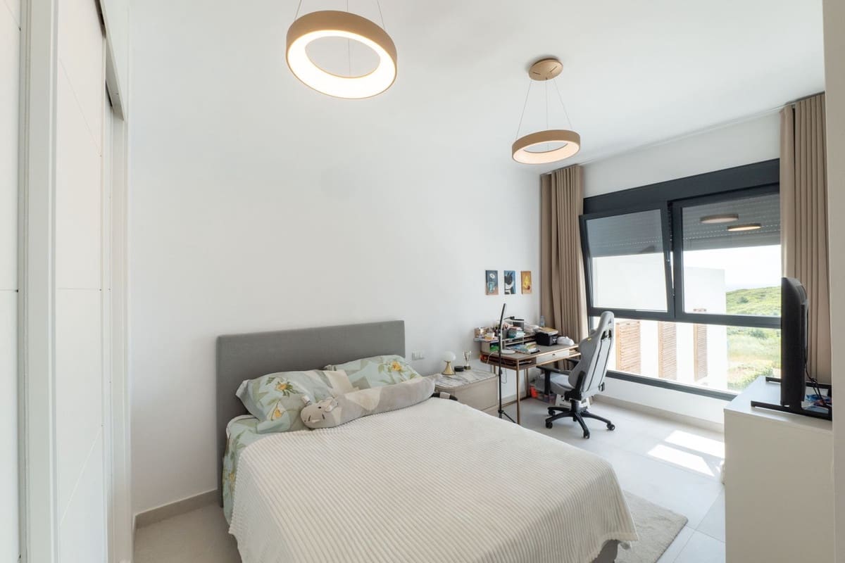 3 slaapkamer Huis te koop in Casares met zwembad garage - € 890.000 (Ref: 9480394)