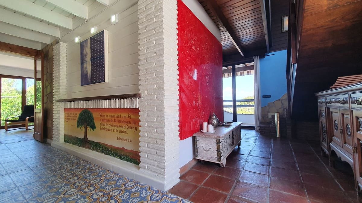 11 bedroom Finca/Country House for sale in Alhaurin el Grande with pool - € 890,000 (Ref: 9480397)