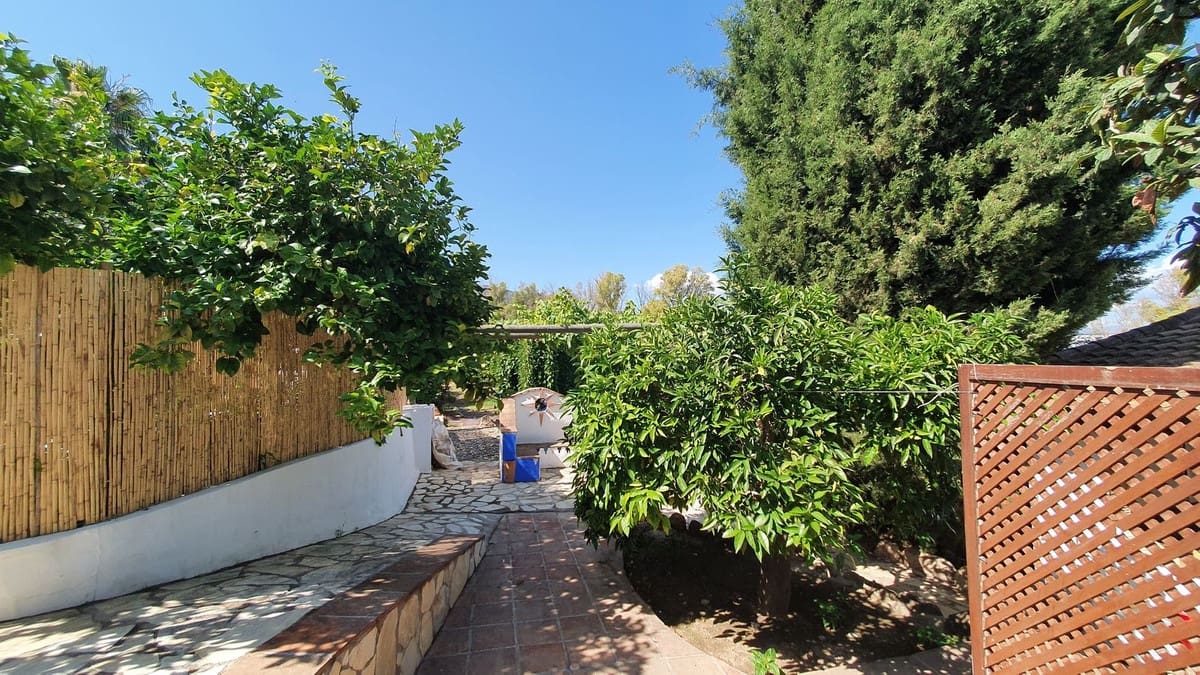 11 soverom Finca/Herregård til salgs i Alhaurin el Grande med svømmebasseng - € 890 000 (Ref: 9480397)