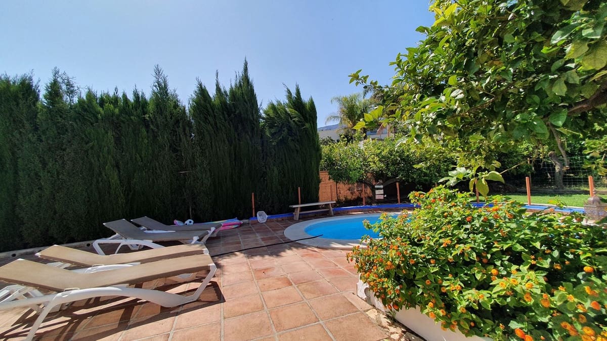 11 soverom Finca/Herregård til salgs i Alhaurin el Grande med svømmebasseng - € 890 000 (Ref: 9480397)