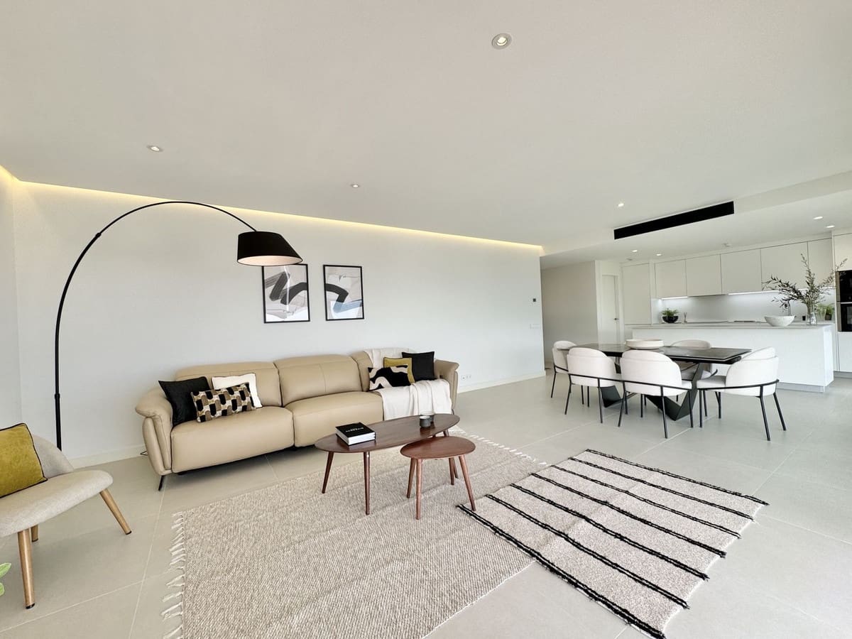 3 makuuhuone Huoneisto myytävänä paikassa Fuengirola mukana uima-altaan - 895 000 € (Ref: 9480405)